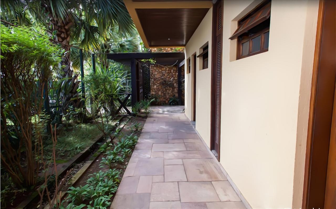 Galapagos Aparthotel Ilhabela Buitenkant foto