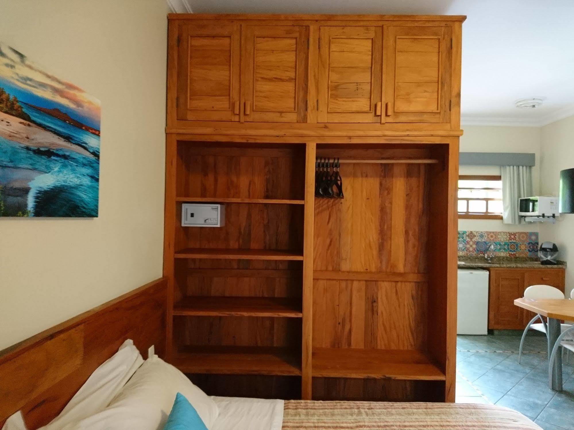 Galapagos Aparthotel Ilhabela Buitenkant foto