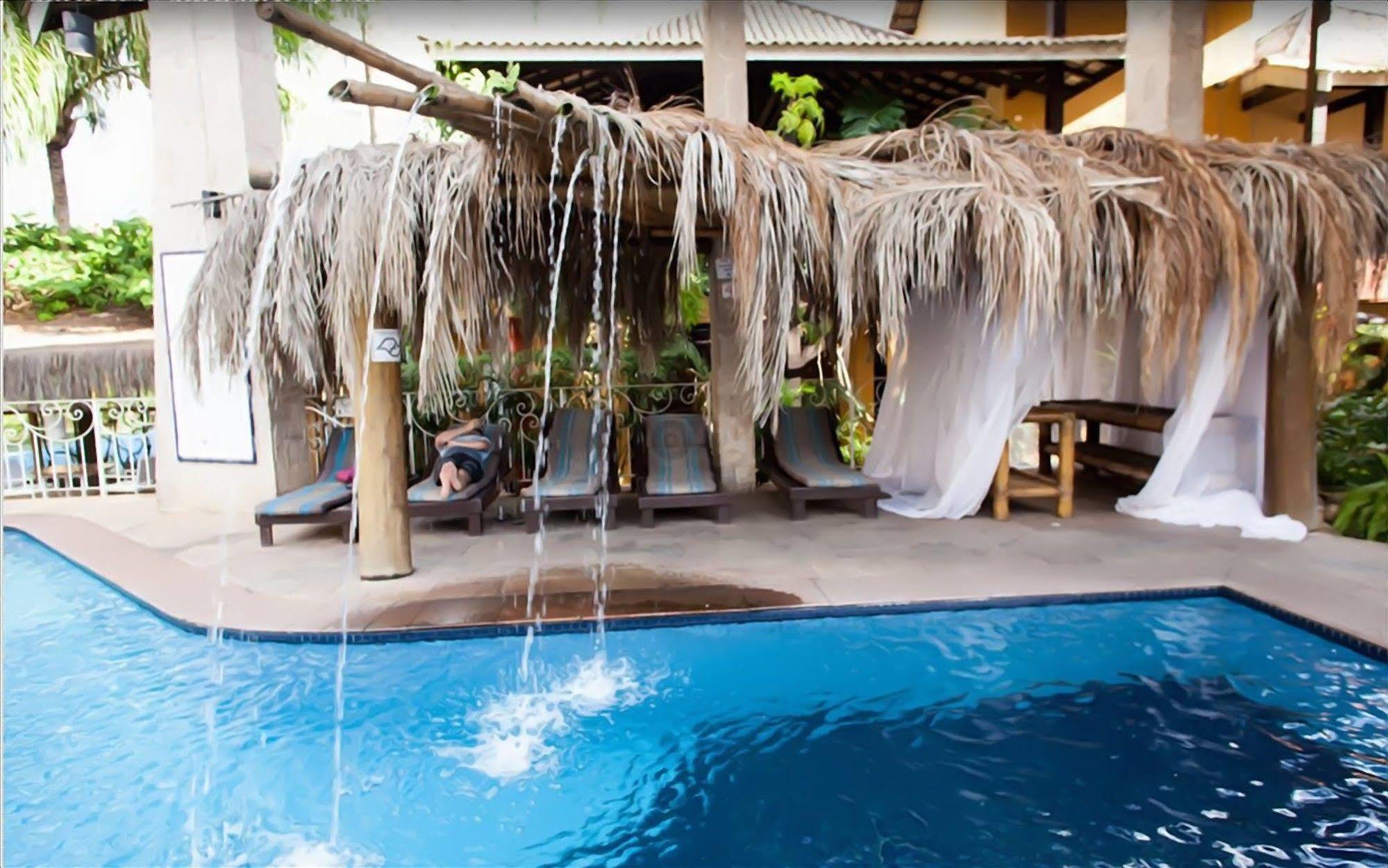 Galapagos Aparthotel Ilhabela Buitenkant foto